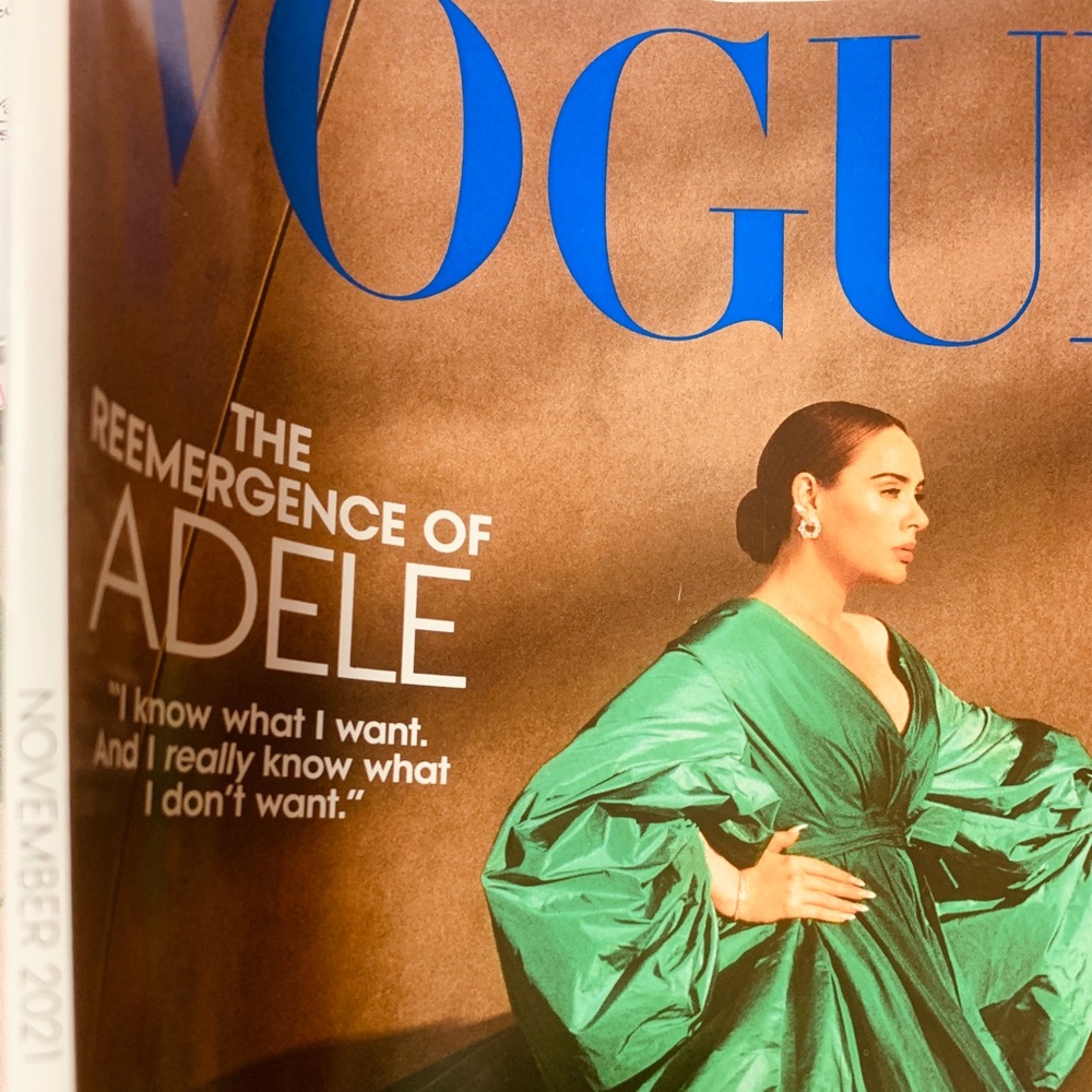 Vogue magazine Adele collectible Nov 2021 Music royalty songbird